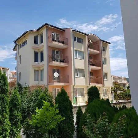 Zaliv House *